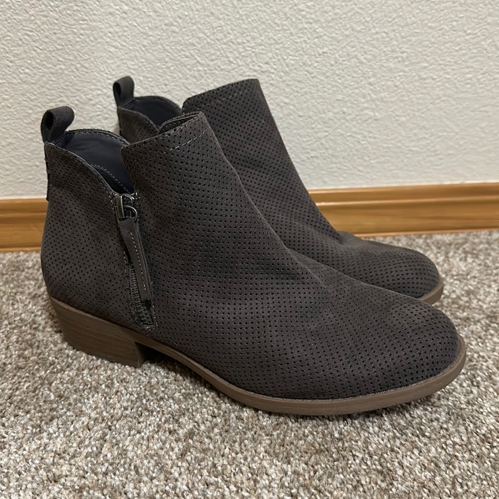 Women’s ankle boots
